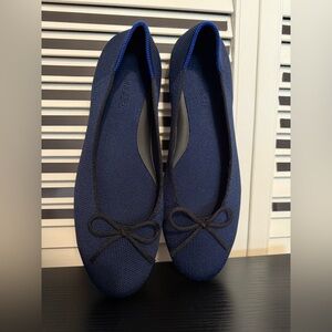 Rothy's Navy Flats with Black Bow 9.5